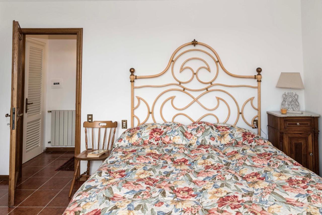 Villa Casa Ermo Colle à Sant'Ermo Extérieur photo